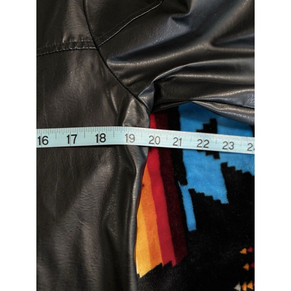 Highway Black Faux Leather Jacket Button Up Lined Size Medium Lined Pockets - Picture 6 of 6